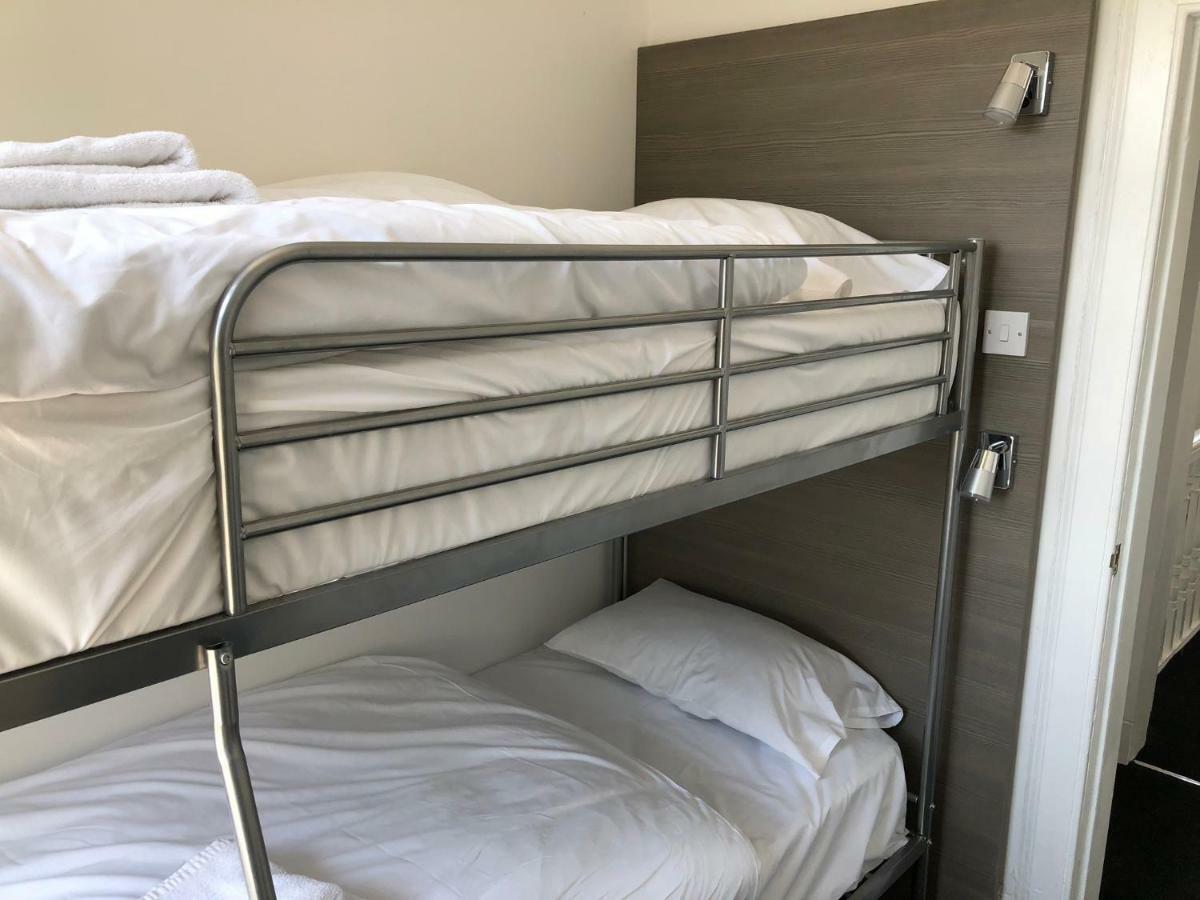 Glasgow Airport Holiday Home Paisley Esterno foto